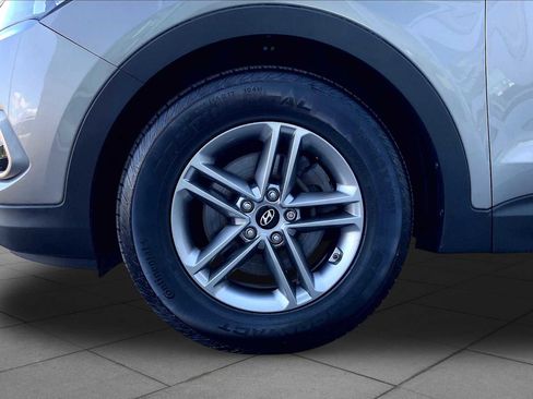 Used 2018 Hyundai Santa Fe Sport AWD/4WD image 11