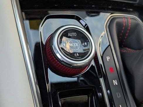 New 2026 GMC Canyon AT4X AWD/4WD image 16