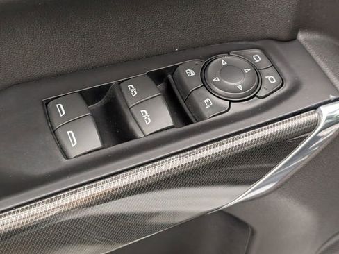 Used 2021 GMC Sierra 1500 AT4 AWD/4WD image 12
