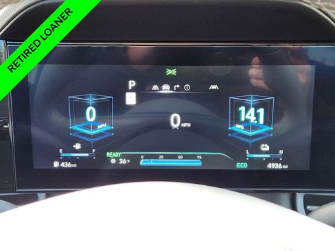 New 2025 Hyundai Elantra SEL image 14