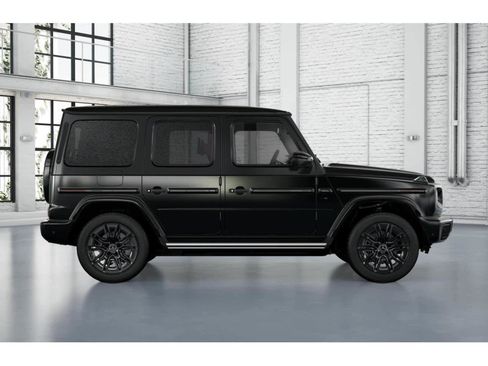 New 2025 Mercedes-Benz G 580 w/ EQ Technology image 2