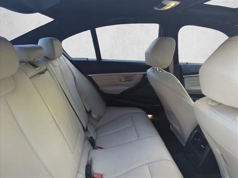 Used 2017 BMW 330e image 21