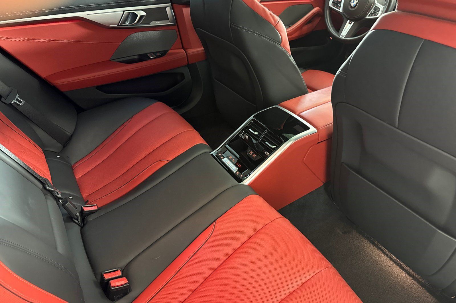 Used 2024 BMW 840i Gran Coupe w/ M Sport Professional Package RWD image 33