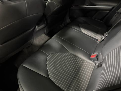 Used 2022 Toyota Camry SE FWD image 41