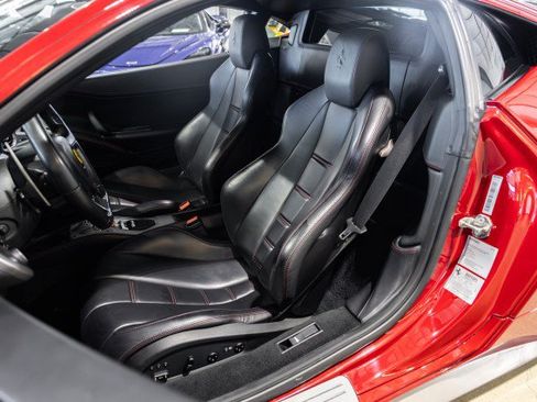Used 2012 Ferrari 458 Italia Coupe RWD image 38