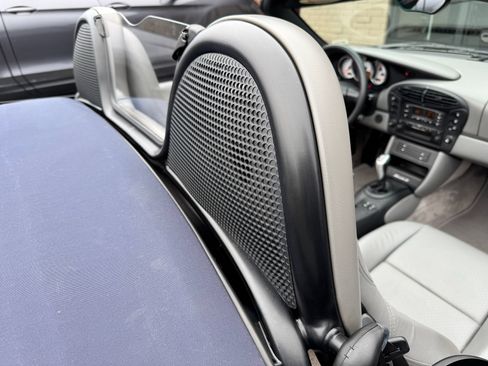 Used 2001 Porsche Boxster S RWD image 33