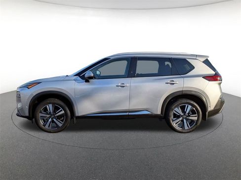 Used 2022 Nissan Rogue SL w/ SL Premium Package image 8