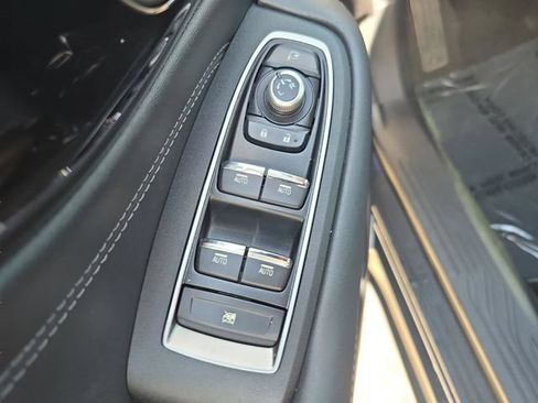 Used 2023 Subaru Outback Touring XT AWD/4WD image 15