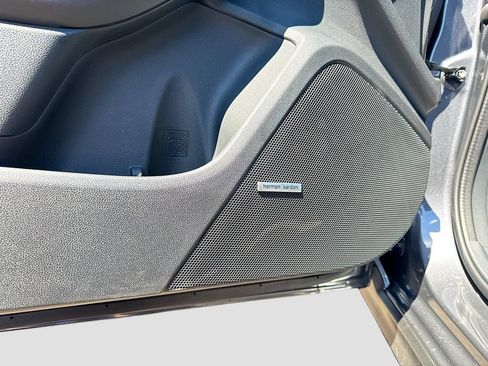 New 2026 Subaru Crosstrek 2.5i Limited AWD/4WD image 17