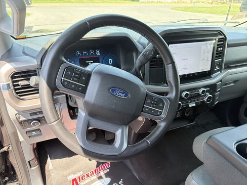 Used 2025 Ford F150 XLT w/ Equipment Group 301A Standard AWD/4WD image 17