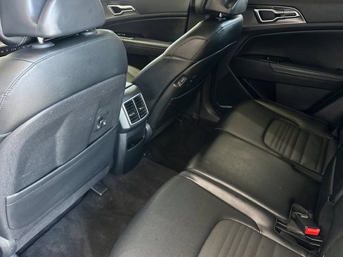 Used 2025 Kia Sportage SX FWD image 13