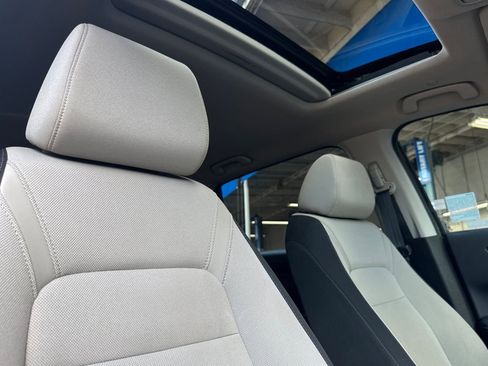 Certified 2023 Honda CR-V EX image 17