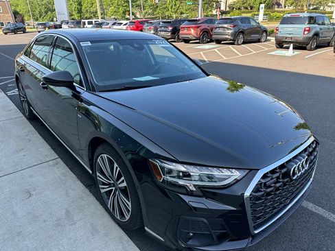 Used 2023 Audi A8 L 3.0T w/ Comfort Plus Package AWD/4WD image 18