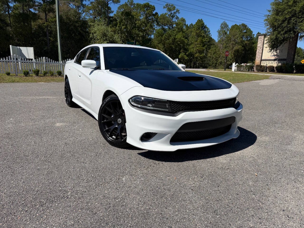 Used 2022 Dodge Charger GT w/ Driver Convenience Group RWD image 37