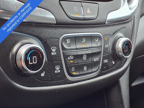 Used 2024 Chevrolet Equinox LT w/ LPO, Floor Liner Package FWD image 28