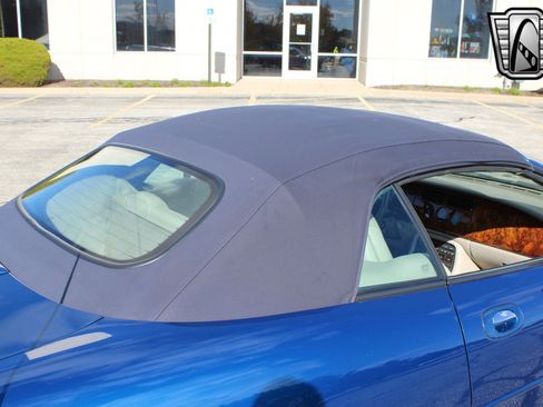 Used 1998 Jaguar XK8 Convertible image 12