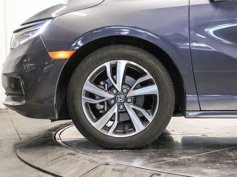 Used 2024 Honda Odyssey Touring image 9