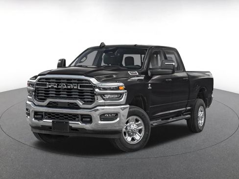 Used 2025 RAM 2500 Big Horn AWD/4WD image 3