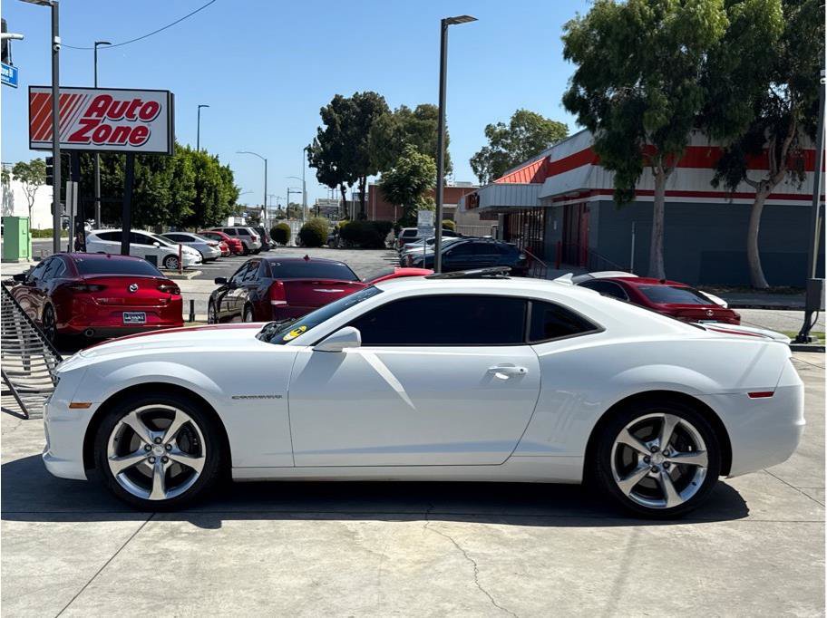 Used 2013 Chevrolet Camaro SS w/ RS Package RWD image 4