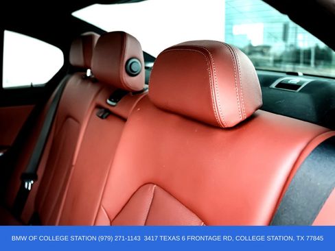 Used 2023 BMW 330i Sedan w/ Premium Package RWD image 36