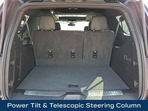 Used 2024 GMC Yukon XL AT4 w/ Technology Package image 32