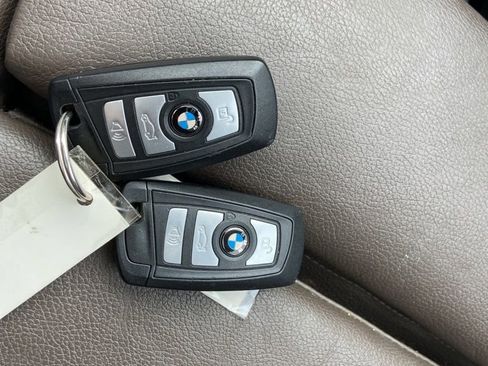 Used 2012 BMW X3 xDrive28i AWD/4WD image 25