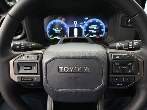 Used 2025 Toyota Land Cruiser w/ Premium Package image 14