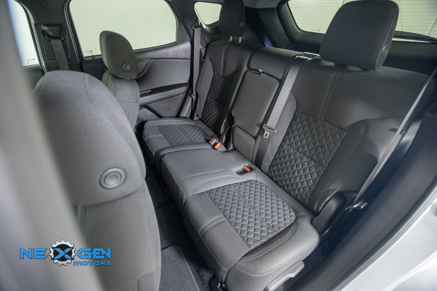 Used 2019 Chevrolet Blazer LT AWD/4WD image 32