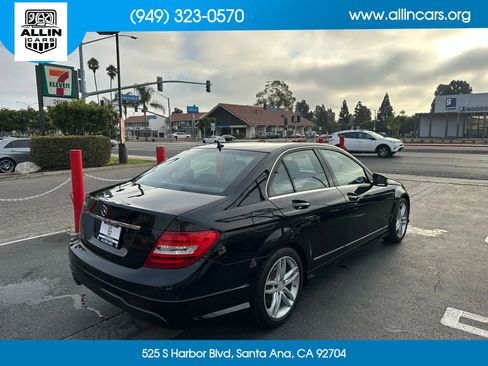 Used 2013 Mercedes-Benz C 250 Sedan image 5
