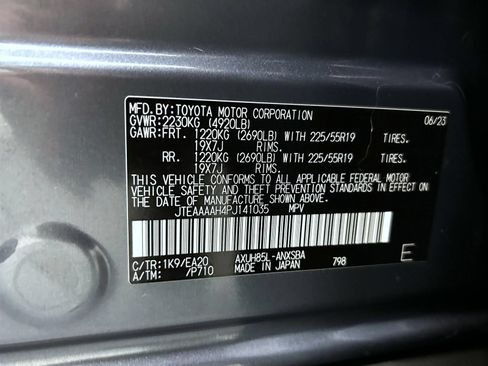 Used 2023 Toyota Venza Limited AWD/4WD image 25