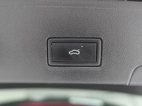 Used 2024 Volkswagen Atlas Cross Sport SE w/ Panoramic Sunroof Package FWD image 34