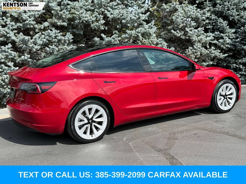 Used 2022 Tesla Model 3 Long Range AWD/4WD image 9