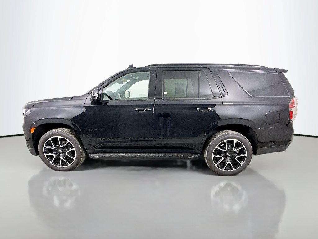 Used 2024 Chevrolet Tahoe RST w/ Luxury Package AWD/4WD image 4