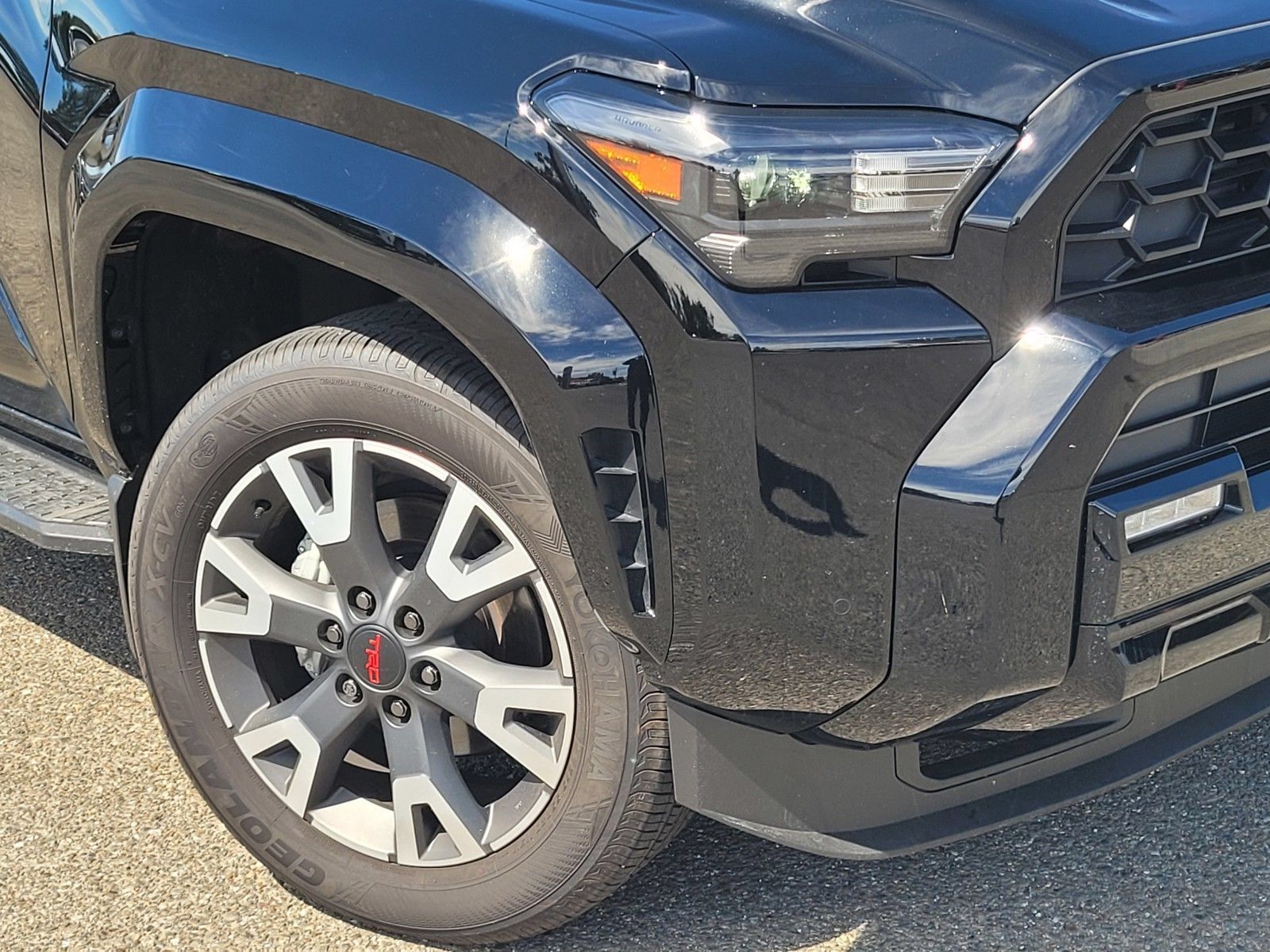 Used 2025 Toyota 4Runner TRD Sport AWD/4WD image 9