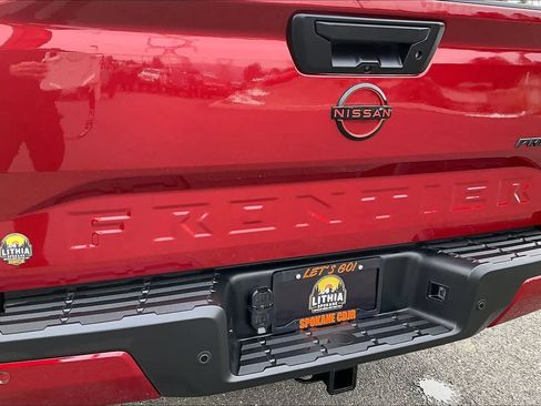Used 2024 Nissan Frontier PRO-4X w/ Pro Convenience Package image 7