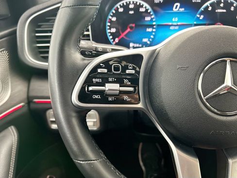 Used 2022 Mercedes-Benz GLE 350 4MATIC image 11