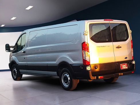 Used 2019 Ford Transit 150 148 Low Roof RWD image 3