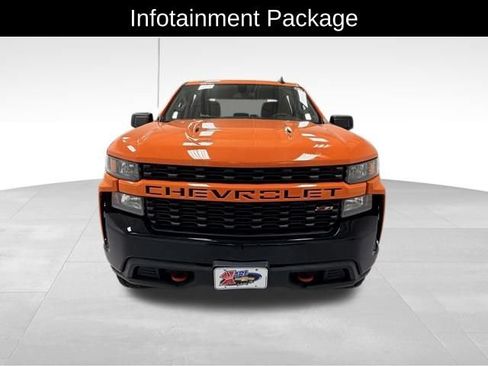 Certified 2021 Chevrolet Silverado 1500 Custom Trail Boss w/ LPO, Dark Essentials Package AWD/4WD image 9