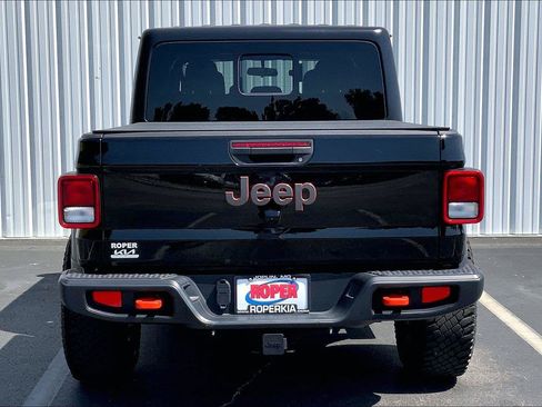 Used 2021 Jeep Gladiator Mojave w/ Cold Weather Group AWD/4WD image 4