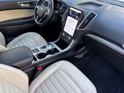 Used 2023 Ford Edge SEL w/ Convenience Package image 18