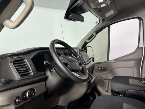 Used 2024 Ford Transit 250 Low Roof w/ Exterior Upgrade Package image 20