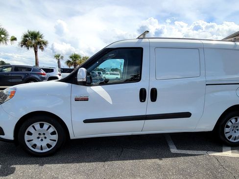 Used 2019 RAM ProMaster City Tradesman SLT image 6
