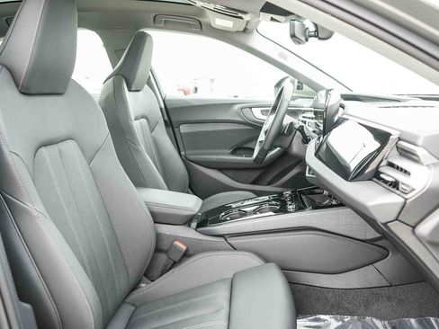 Used 2025 Audi A5 2.0T Premium Plus Sedan w/ Premium Plus image 14