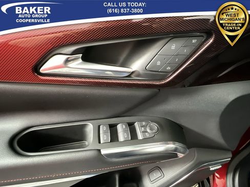 Certified 2024 Chevrolet Traverse RS image 23