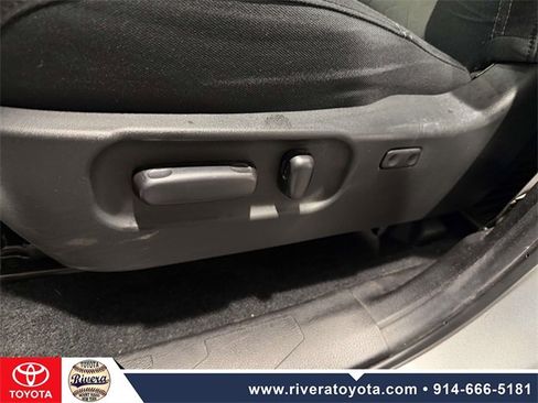 Used 2023 Toyota Tacoma TRD Sport image 15