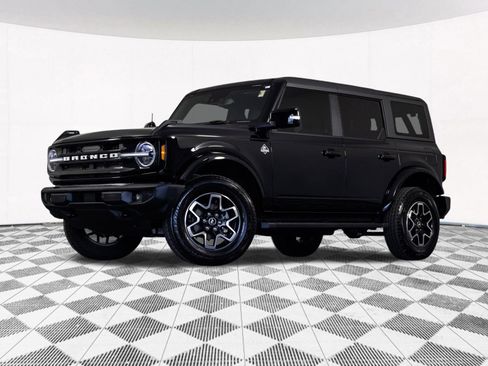 Used 2024 Ford Bronco Outer Banks image 15