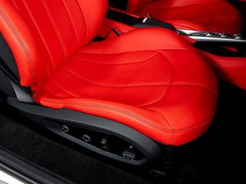 Used 2021 Ferrari F8 Tributo image 54