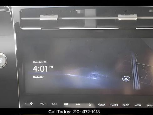 Used 2024 Hyundai Santa Cruz Night AWD/4WD image 17