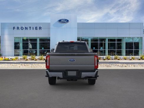 New 2026 Ford F250 4x4 Crew Cab Super Duty image 30