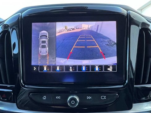 Used 2021 Chevrolet Traverse High Country AWD/4WD image 17